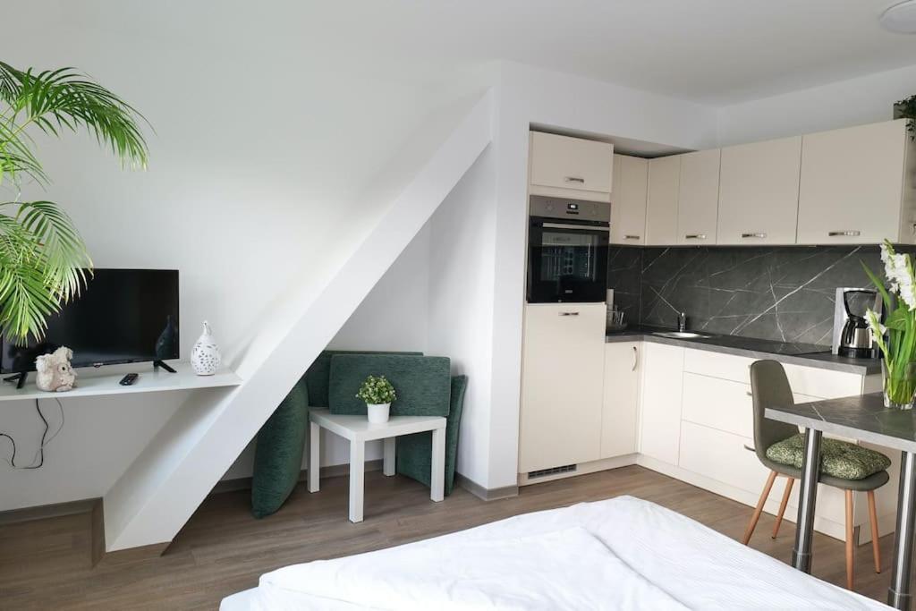 Wunderschoene Ferienwohnung Mit Balkon In Aue Εξωτερικό φωτογραφία